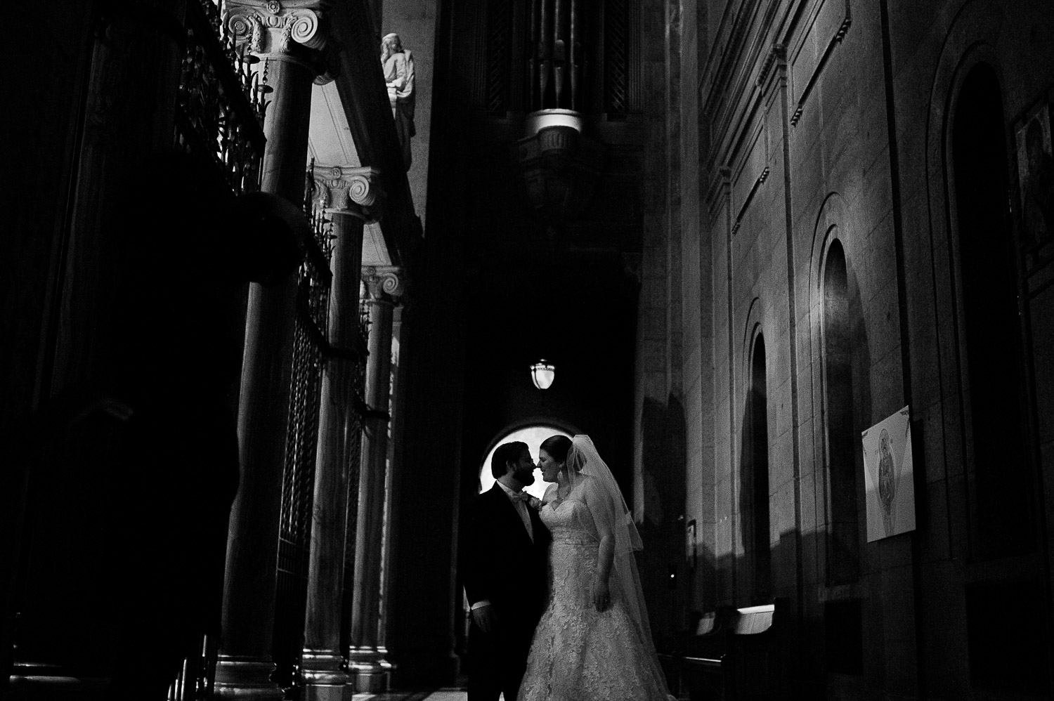 Minneapolis wedding at The Basilica of Saint Mary