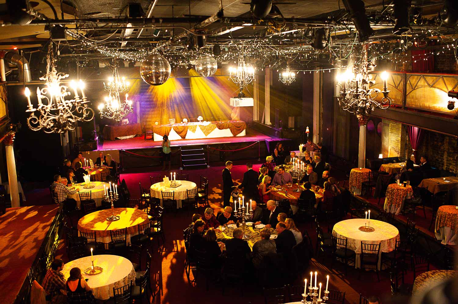 Wedding reception at the Varsity in Minneapolis Minnesota