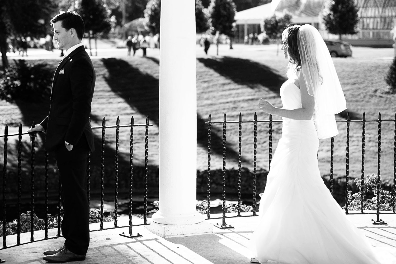 bride and groom first look before their Como Zoo wedding