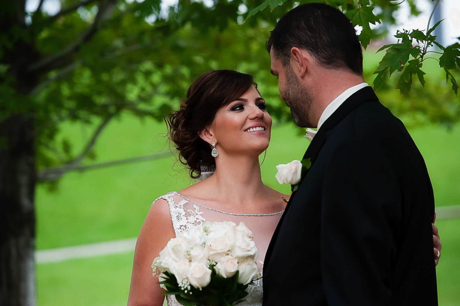 bride and groom portrait in Minneapolis at Gold Medal Park