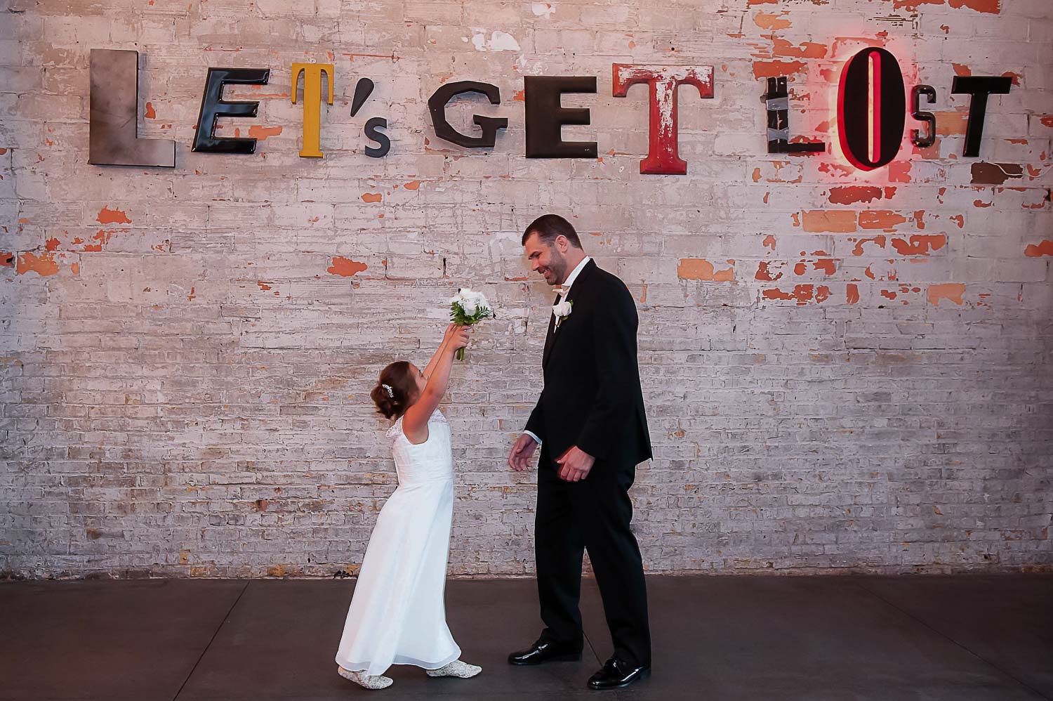 groom and his daughter at Aria