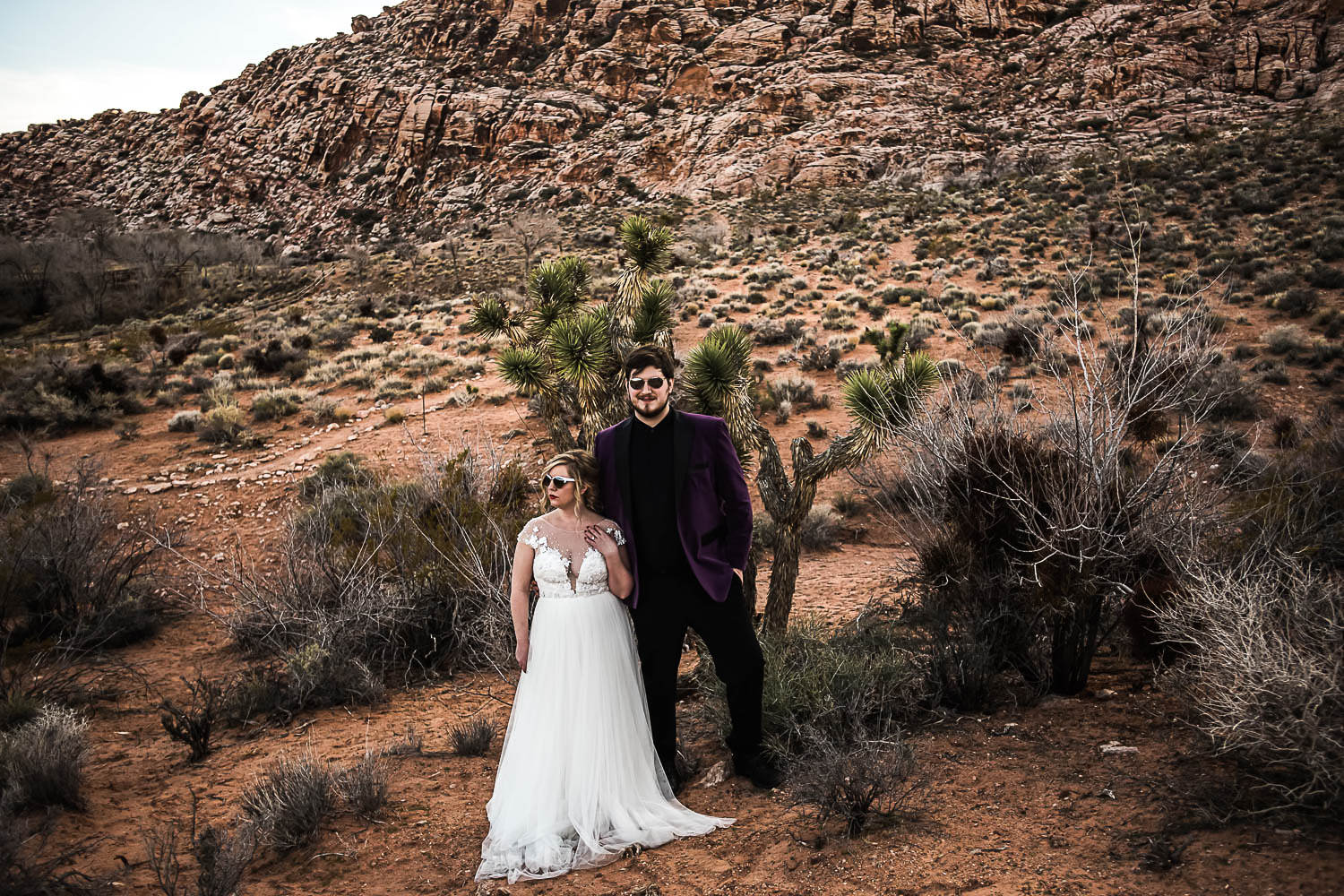 bride and groom at red rock canyon