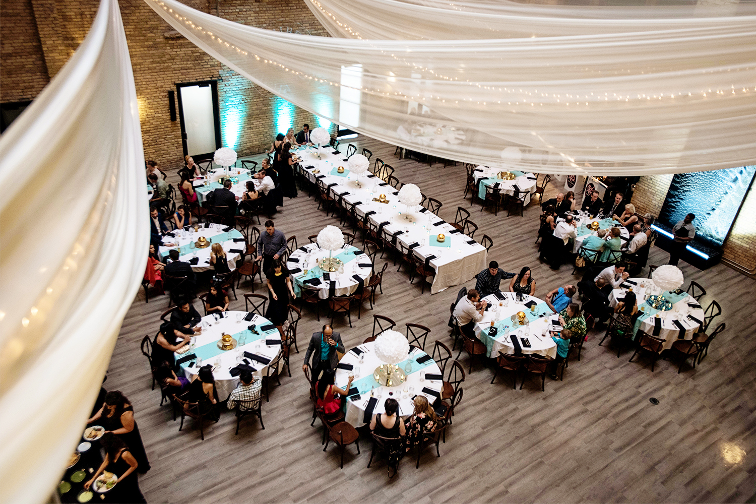 reception at the lumber exchange fountain room Minneapolis