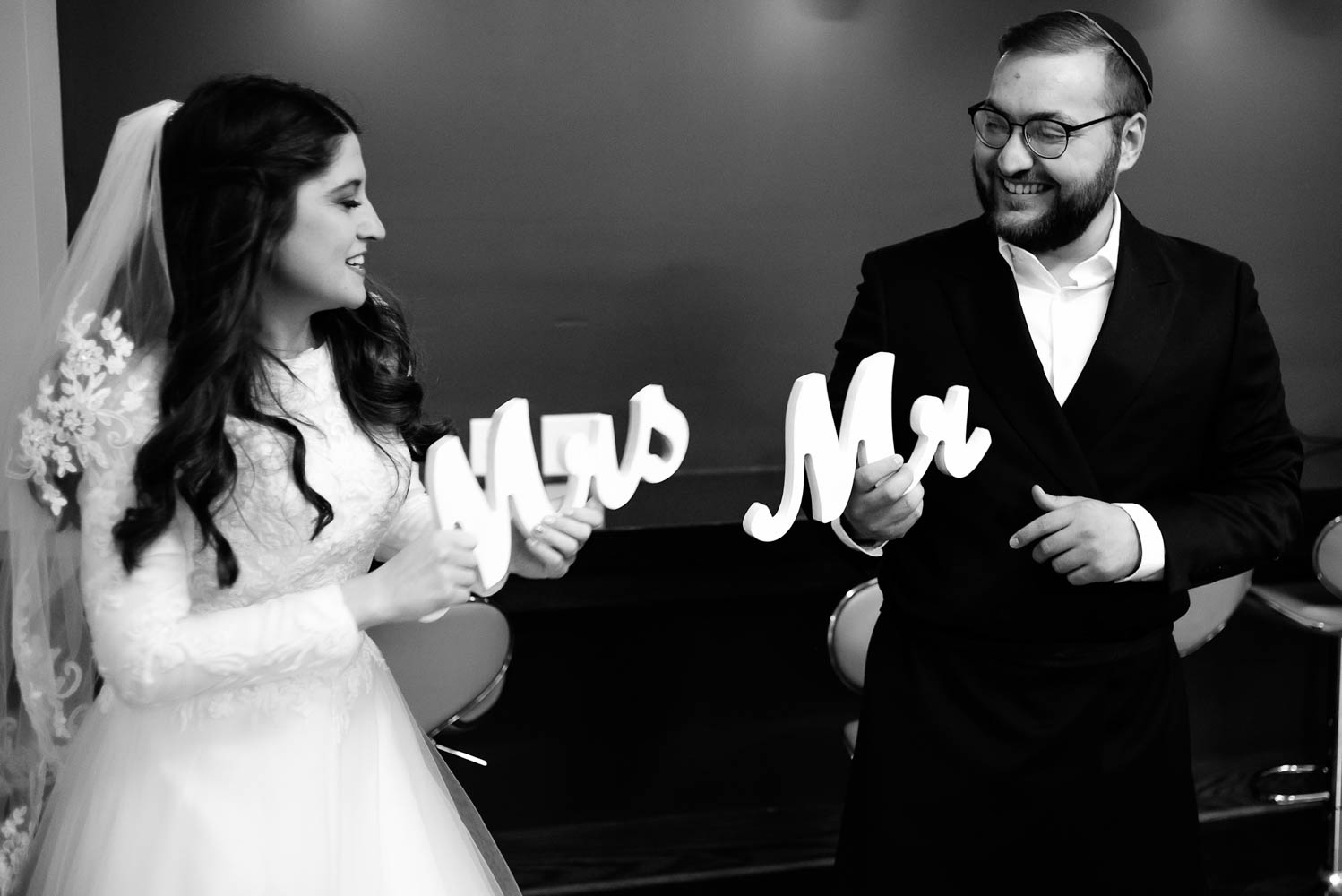 Jewish bride and groom in Minneapolis after their Covid-19 wedding