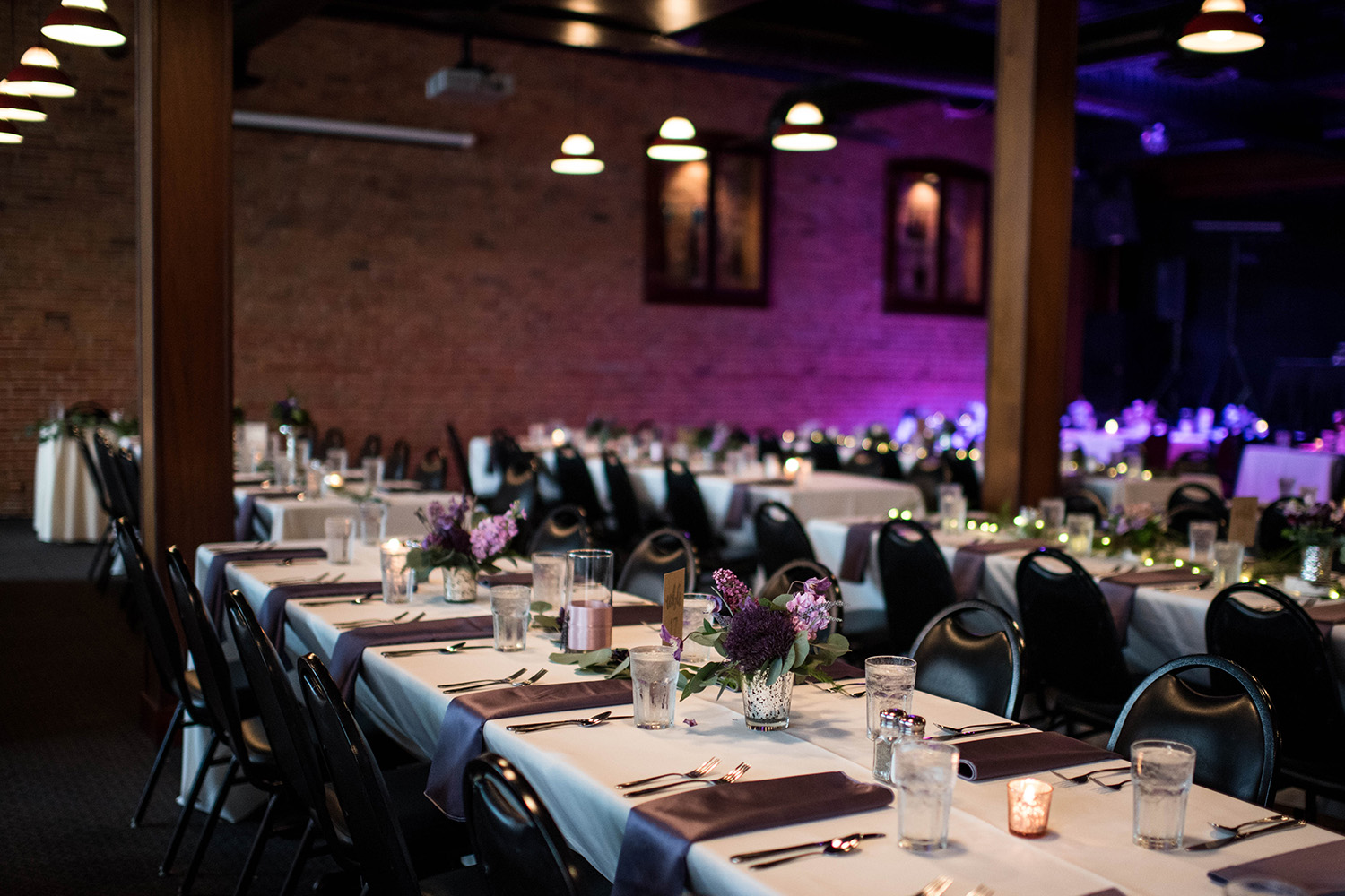 wedding reception at Turtle's 1890 Event Centre 