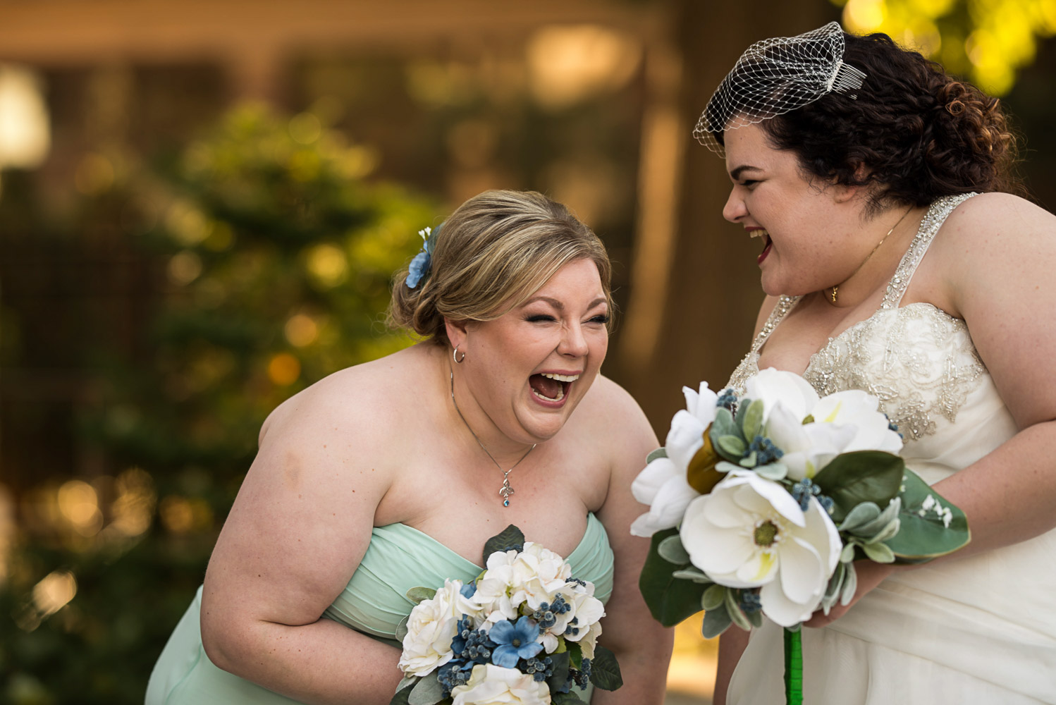 bride with the matron of honor at the St Paul College Club