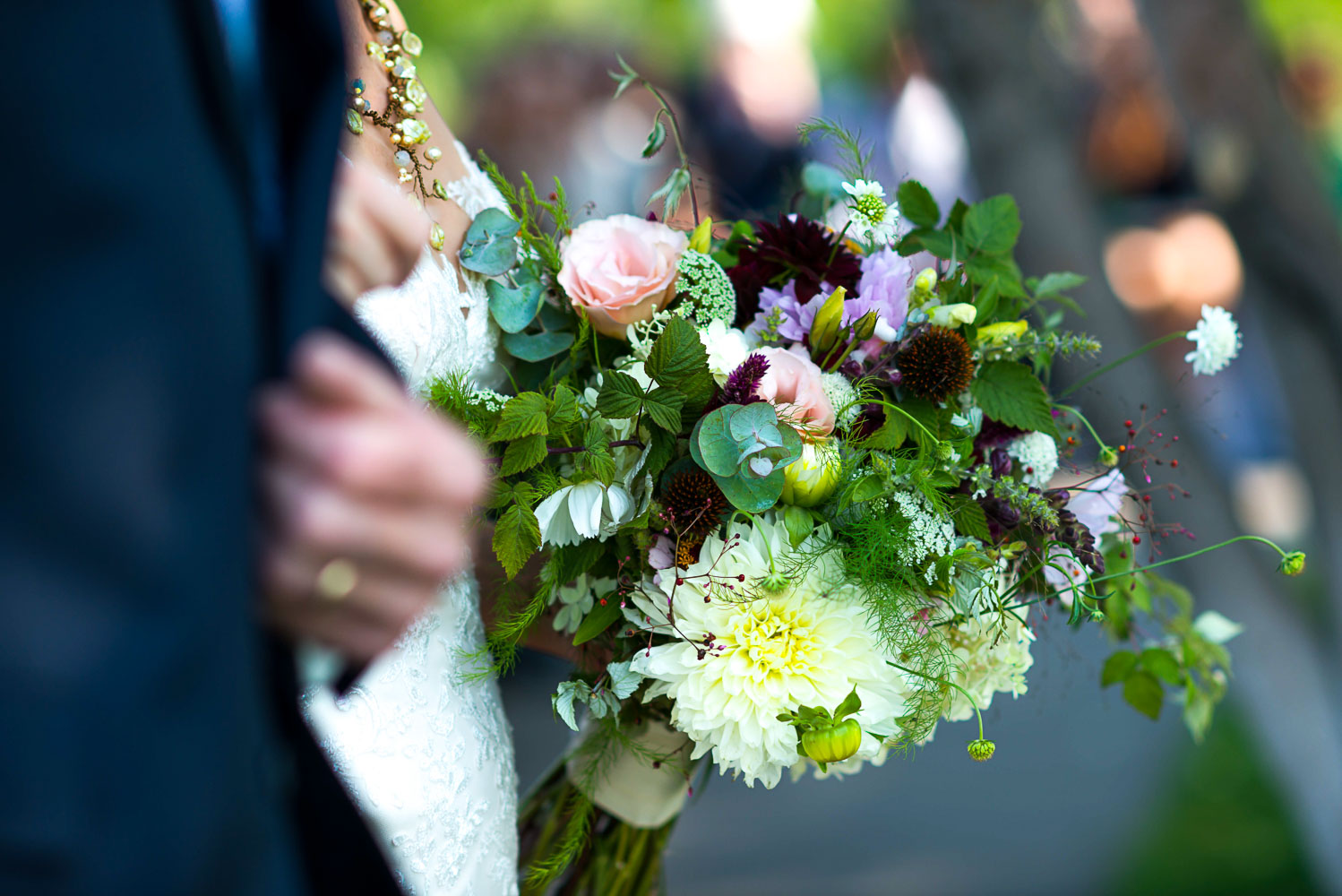 bride holding her bouquet
