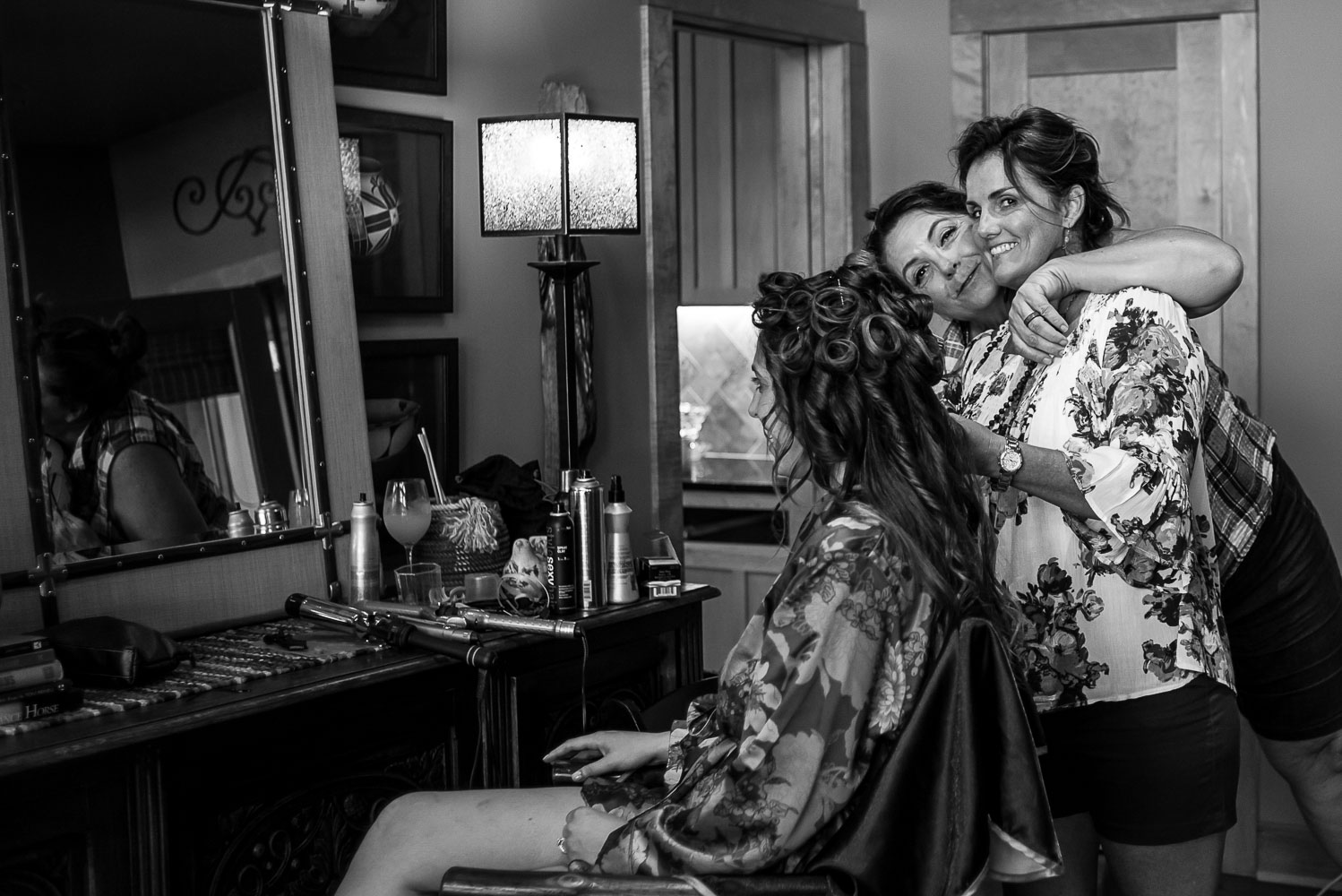 bride getting her makeup on at the family home in Victoria Minnesota